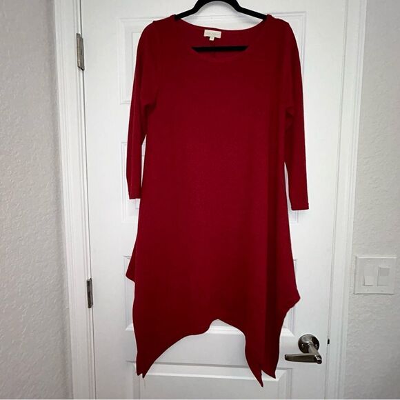Simply Southern 3/4 Length Sleeve Sharkbite Hemline Knit Tunic Dress - Picture 1 of 5